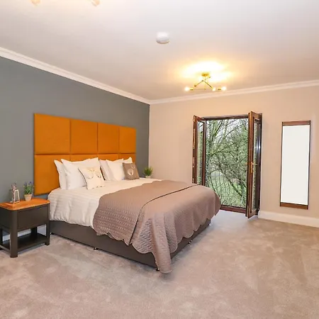 Crooklands * Milnthorpe